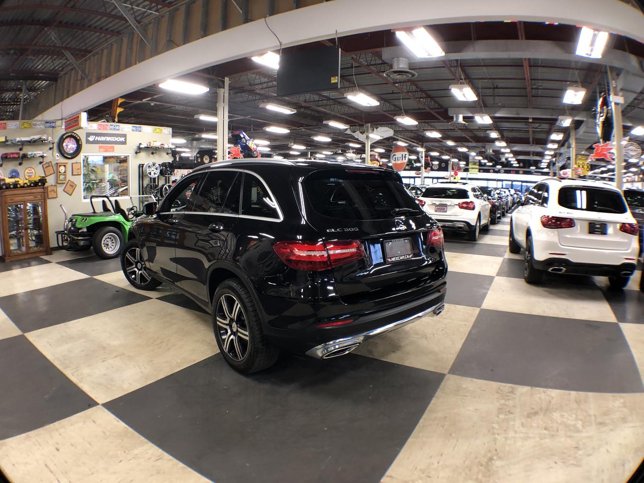 2019 Mercedes-Benz GLC-Class 300 4MATIC LEATHER PANO/ROOF NAVI B/SPOT CAMERA Photo4