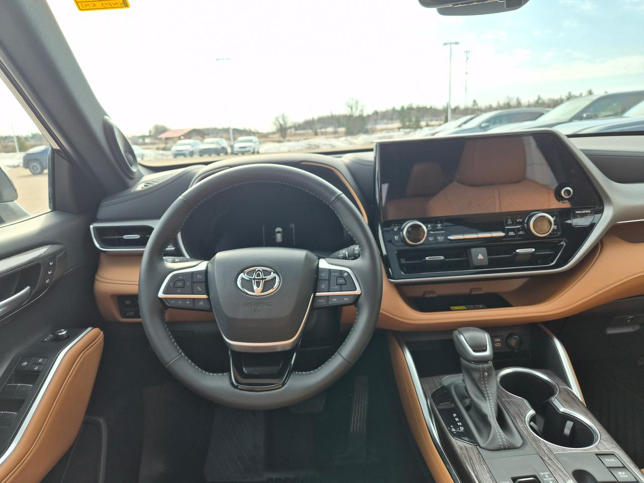 2025 Toyota Highlander Hybrid Limited Photo