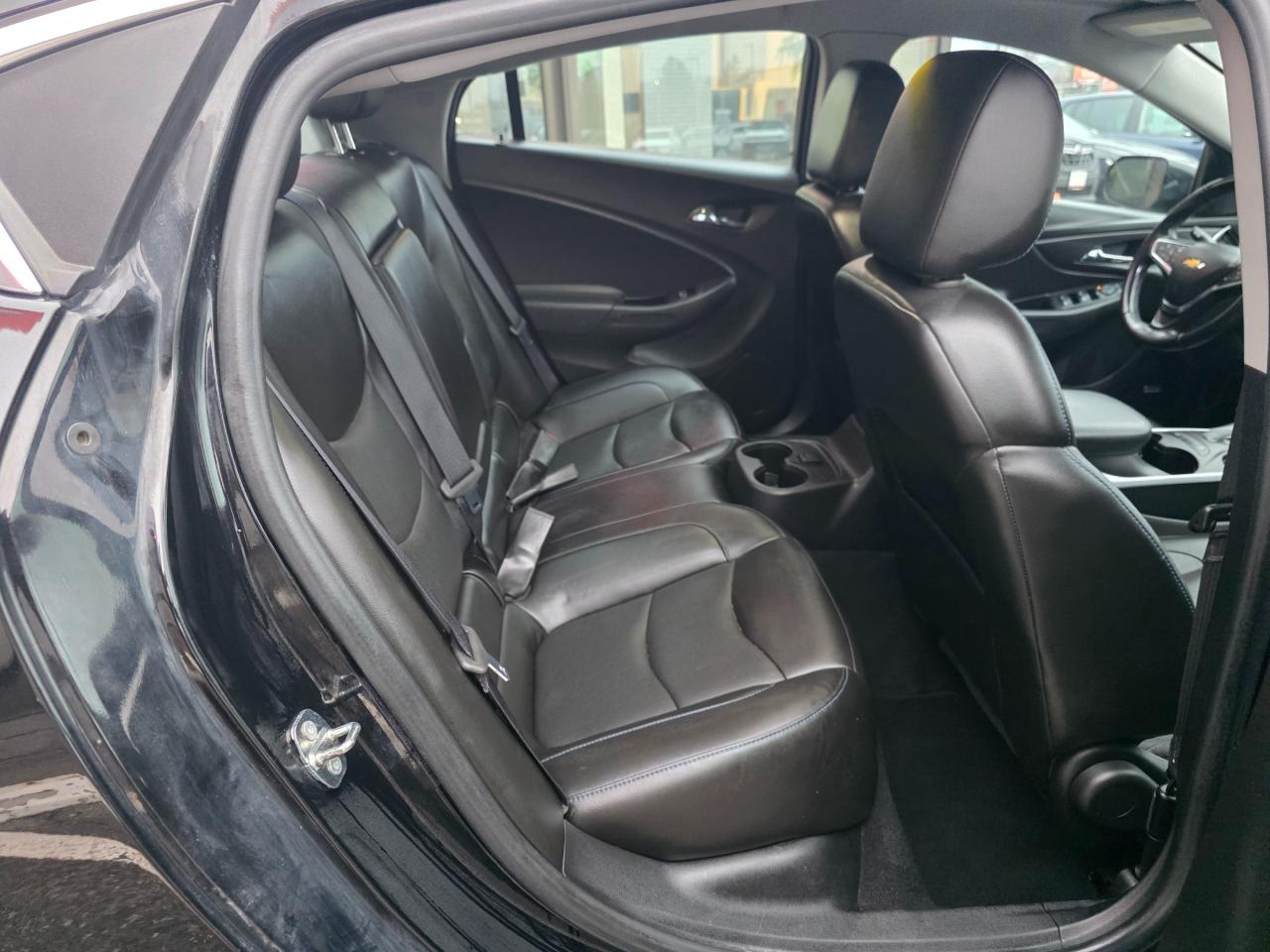 2018 Chevrolet Volt LT Leather | BOSE | Backup Camera | Heated Steering | Heated Seats Photo