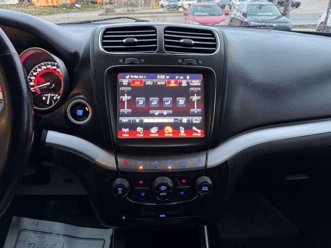 2016 Dodge Journey SXT/Limited 7 Passnger | Back up Camera | Heated Steering | Heated Seats Photo