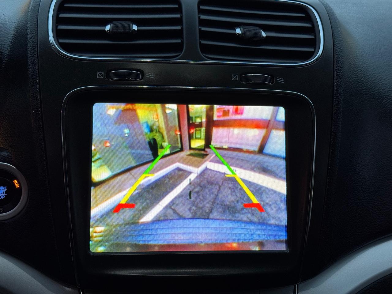 2016 Dodge Journey SXT/Limited 7 Passnger | Back up Camera | Heated Steering | Heated Seats Photo