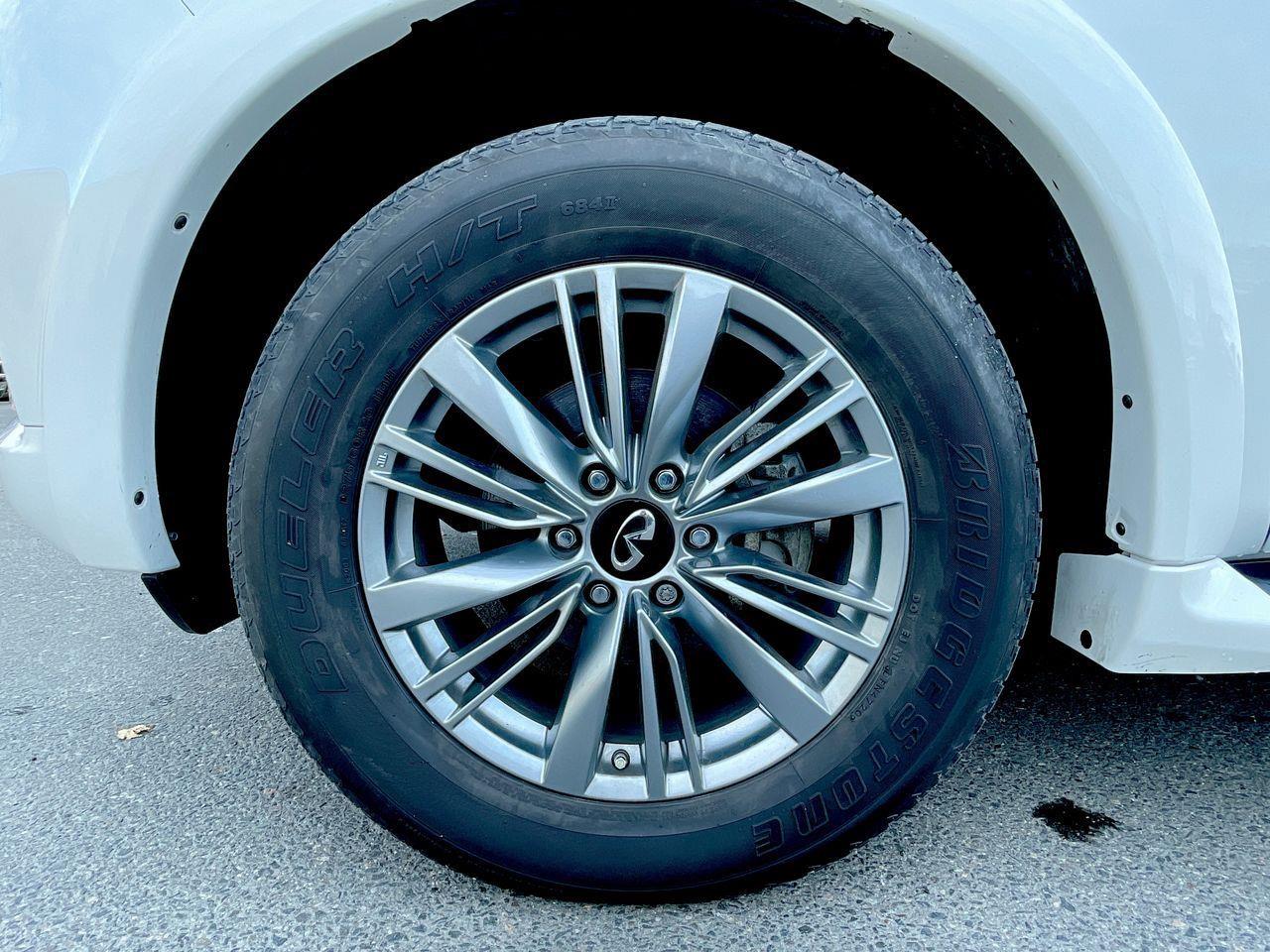 2021 Infiniti QX80 LUXE 7 Passenger 3RD ROW, HEATED LEATHER SEATS, DUAL SCREEN ENT. SYSTEM, NAV, SUNROOF, APPLE CARPLAY/ANDROID AUTO!! Photo