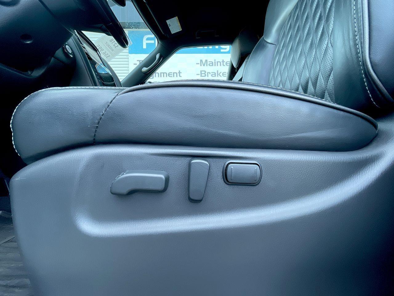 2021 Infiniti QX80 LUXE 7 Passenger 3RD ROW, HEATED LEATHER SEATS, DUAL SCREEN ENT. SYSTEM, NAV, SUNROOF, APPLE CARPLAY/ANDROID AUTO!! Photo