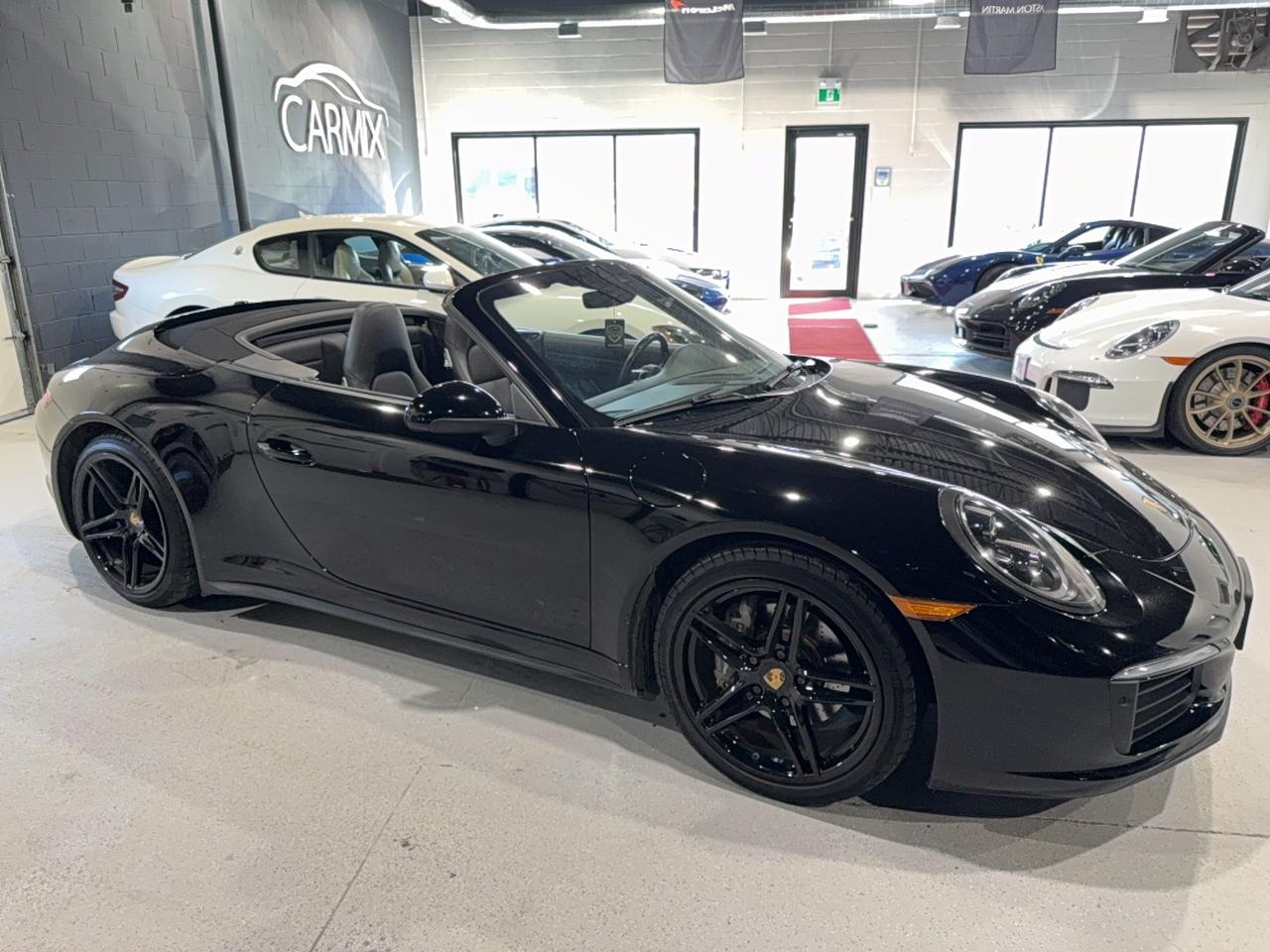 2019 Porsche 911 Carrera Photo