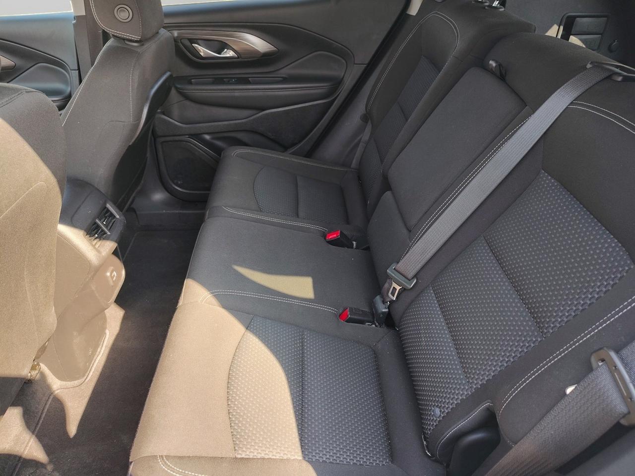 2023 GMC Terrain SLE Photo