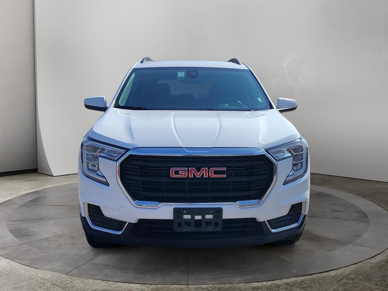 2023 GMC Terrain SLE Photo