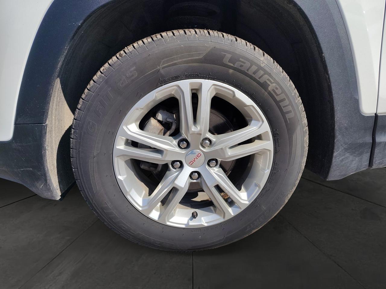 2023 GMC Terrain SLE Photo