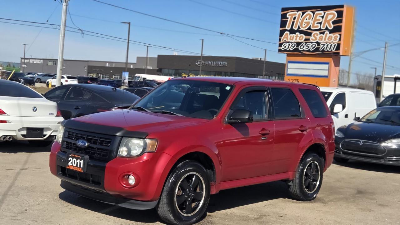 Used 2011 Ford Escape XLT for sale in London, ON