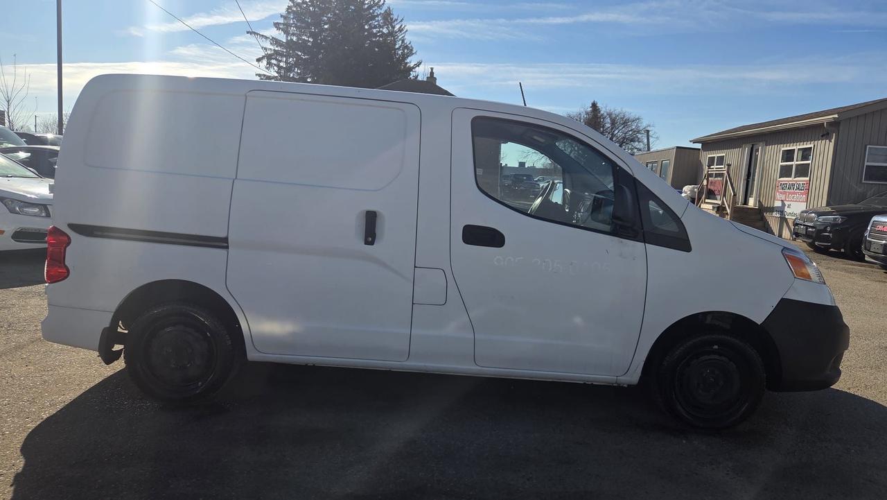2017 Nissan NV200 S, NO ACCIDENTS, WORK VAN, CERTIFIED Photo