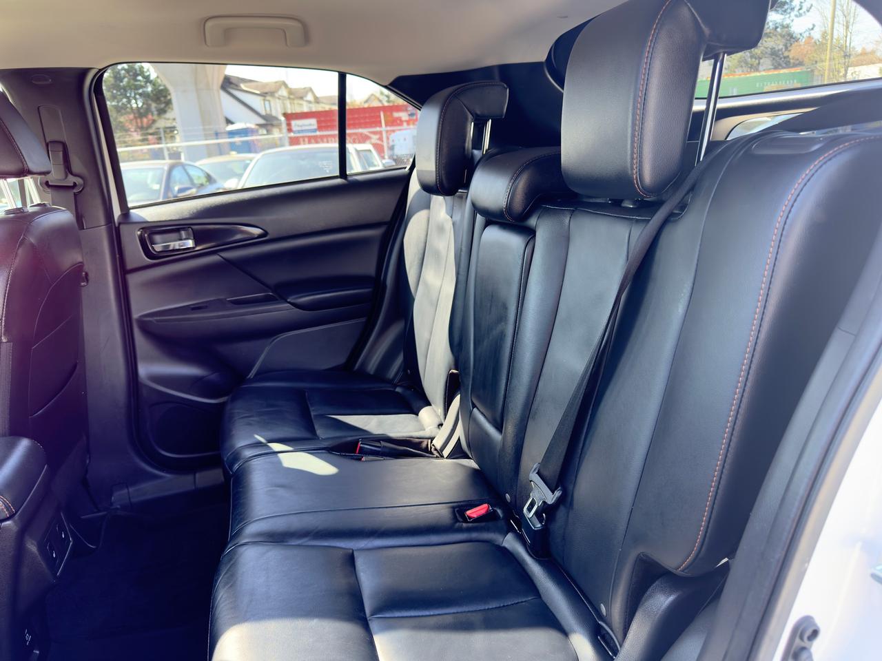 2018 Mitsubishi Eclipse Cross FINANCING AVAILABLE Photo14