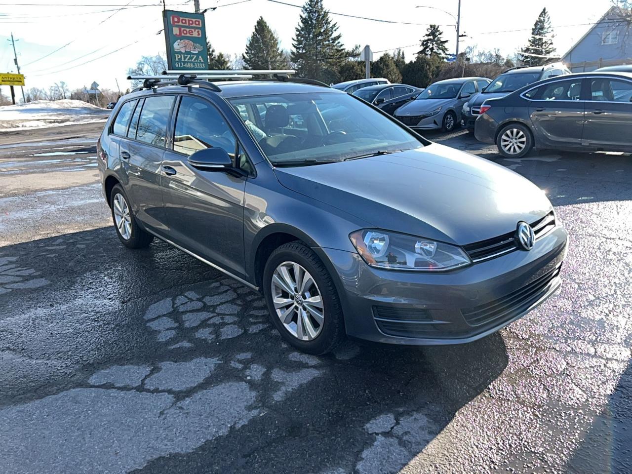 2016 Volkswagen Golf COMFORTLINE Photo