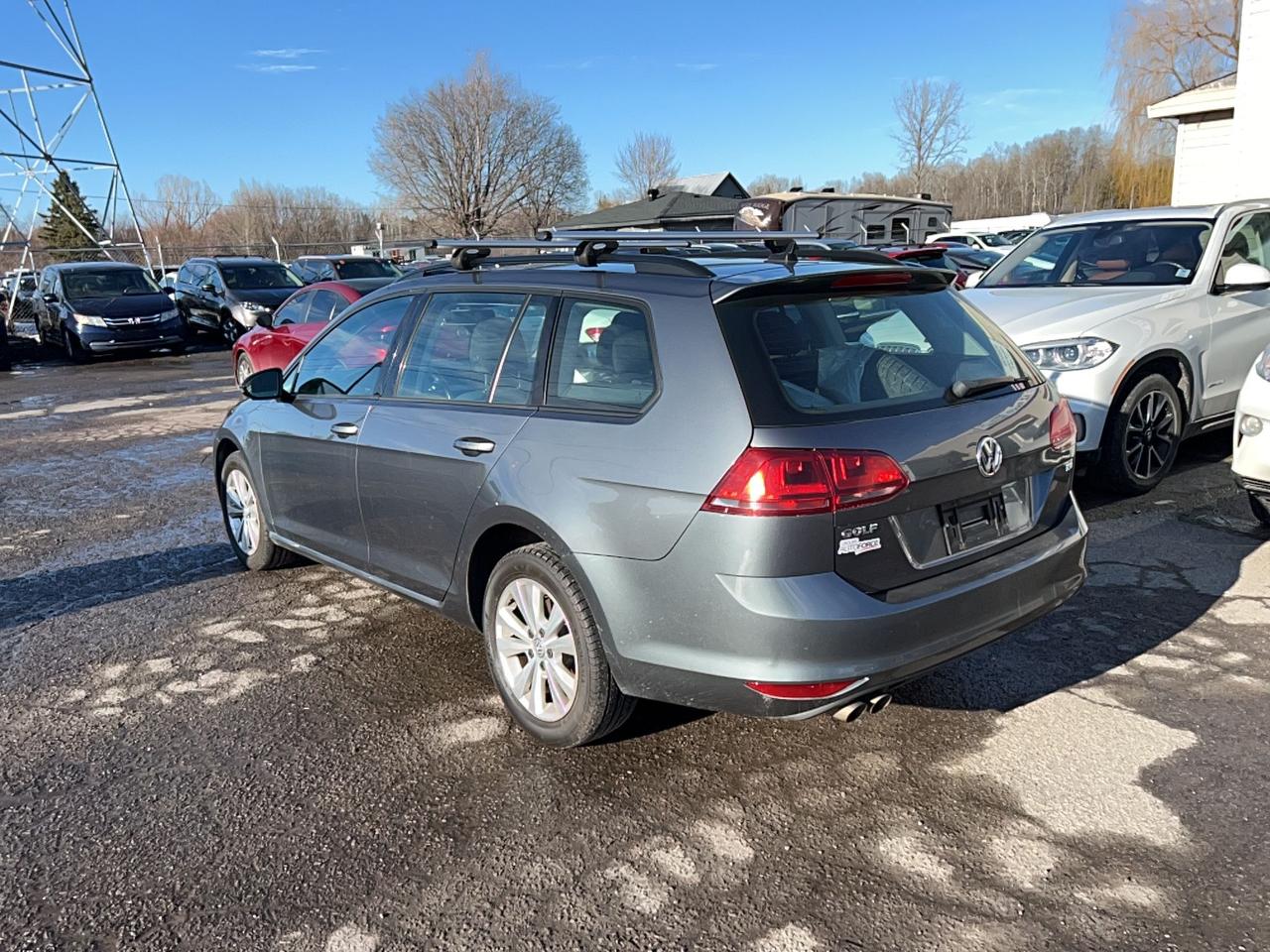 2016 Volkswagen Golf COMFORTLINE Photo4