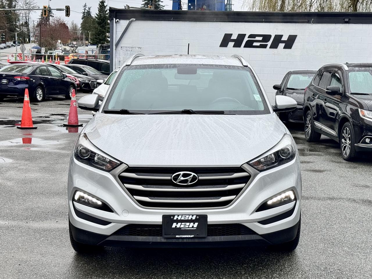 2017 Hyundai Tucson FINANCING AVAILABLE Photo2