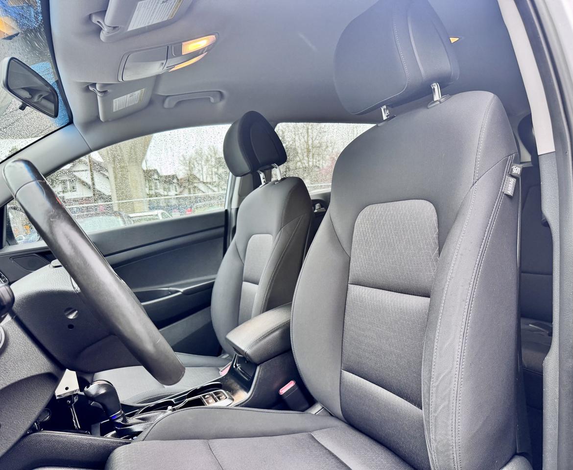 2017 Hyundai Tucson FINANCING AVAILABLE Photo9