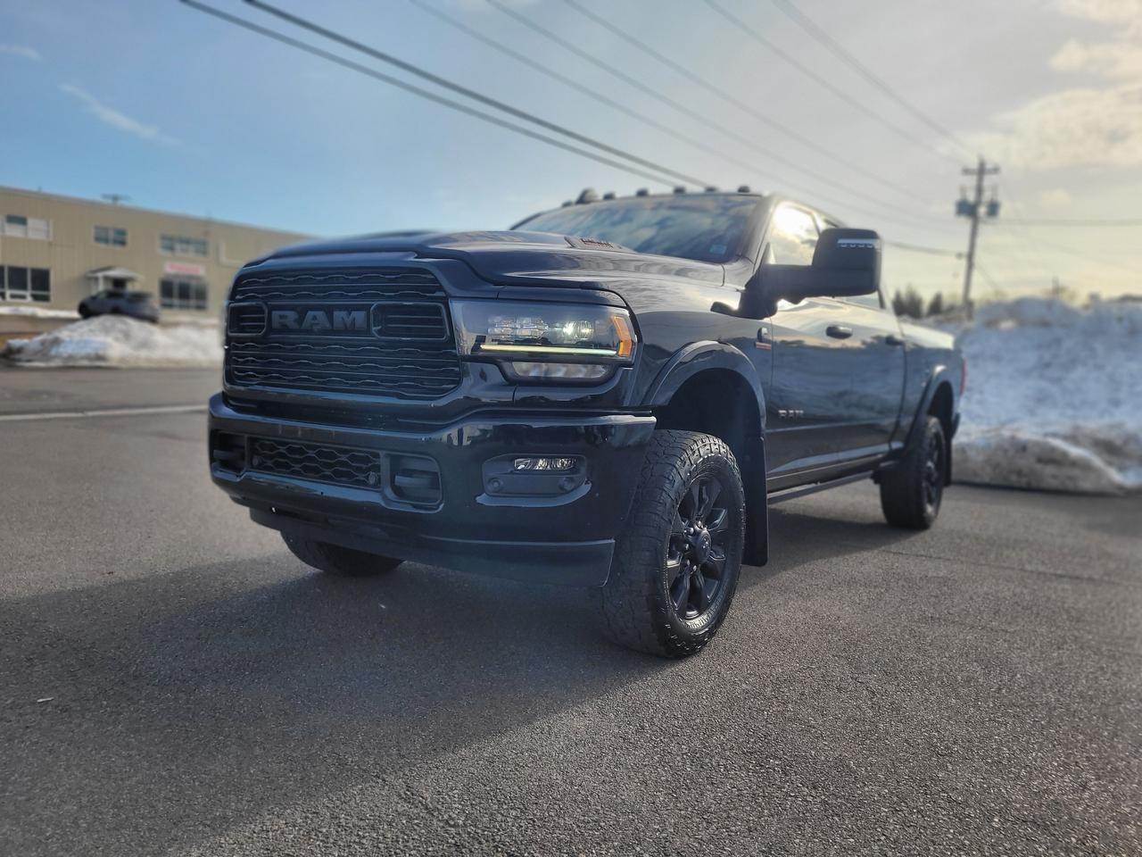 Used 2024 RAM 2500 LIMITED 4WD W/ SUNROOF/ 5TH WHEEL PREP for sale in Port Hawkesbury, NS