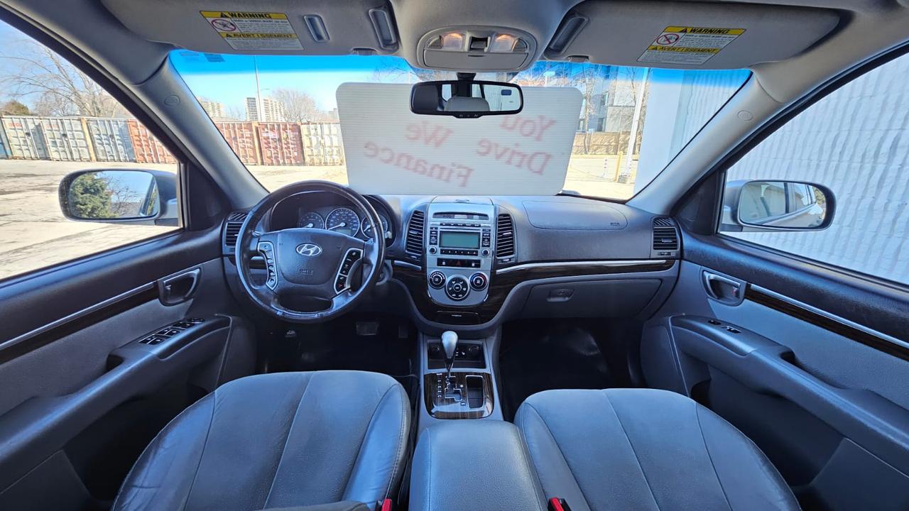 2012 Hyundai Santa Fe GL SPORT Photo