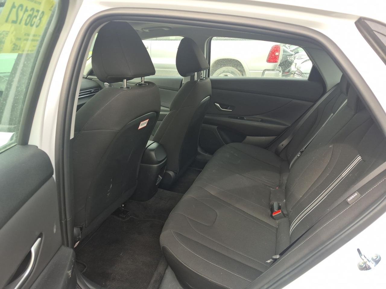 2025 Hyundai Elantra Preferred Photo