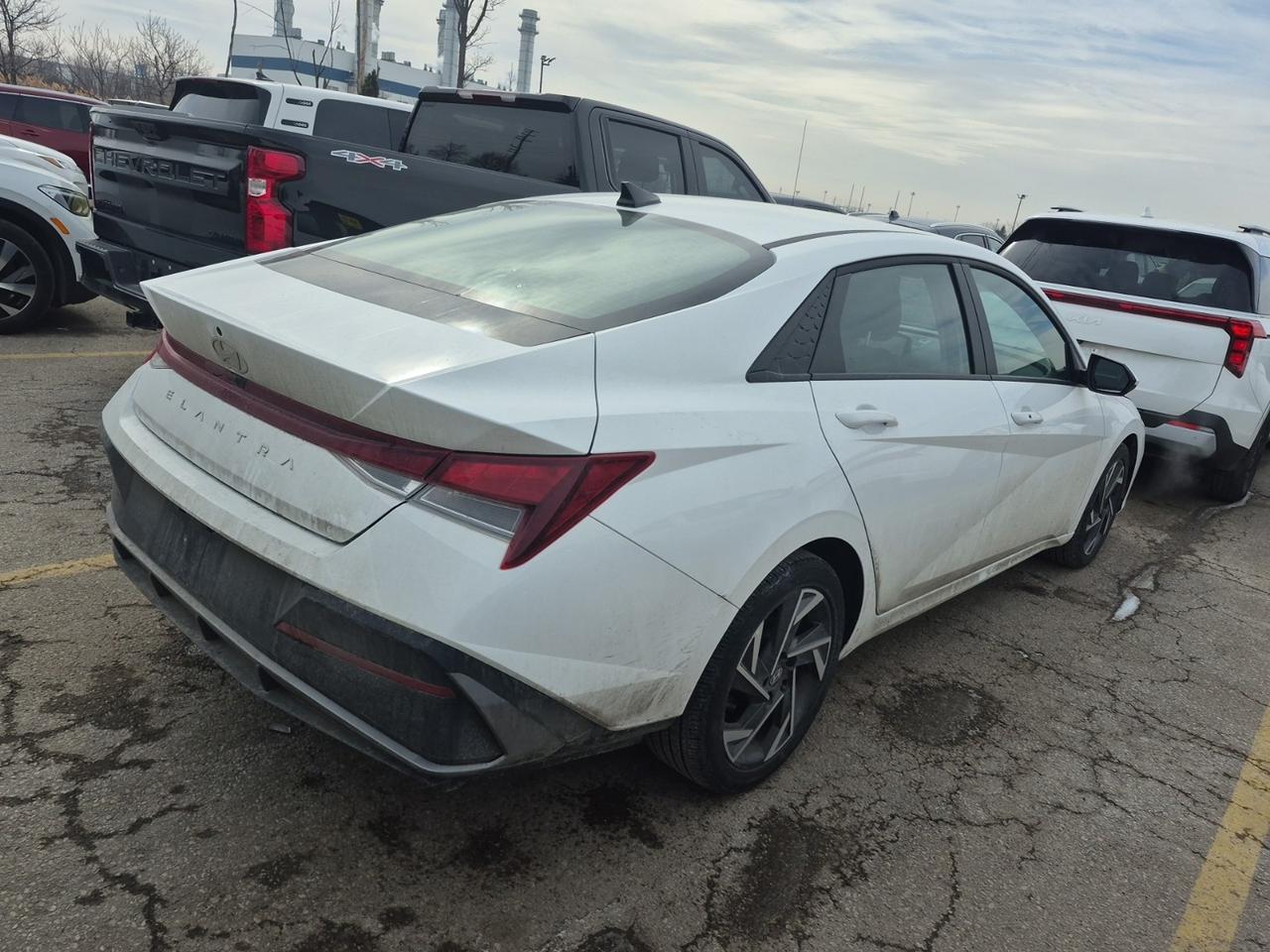 2025 Hyundai Elantra Preferred Photo