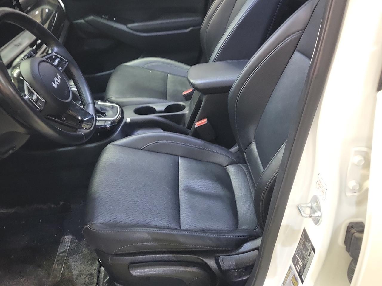 2024 Kia Seltos EX Photo