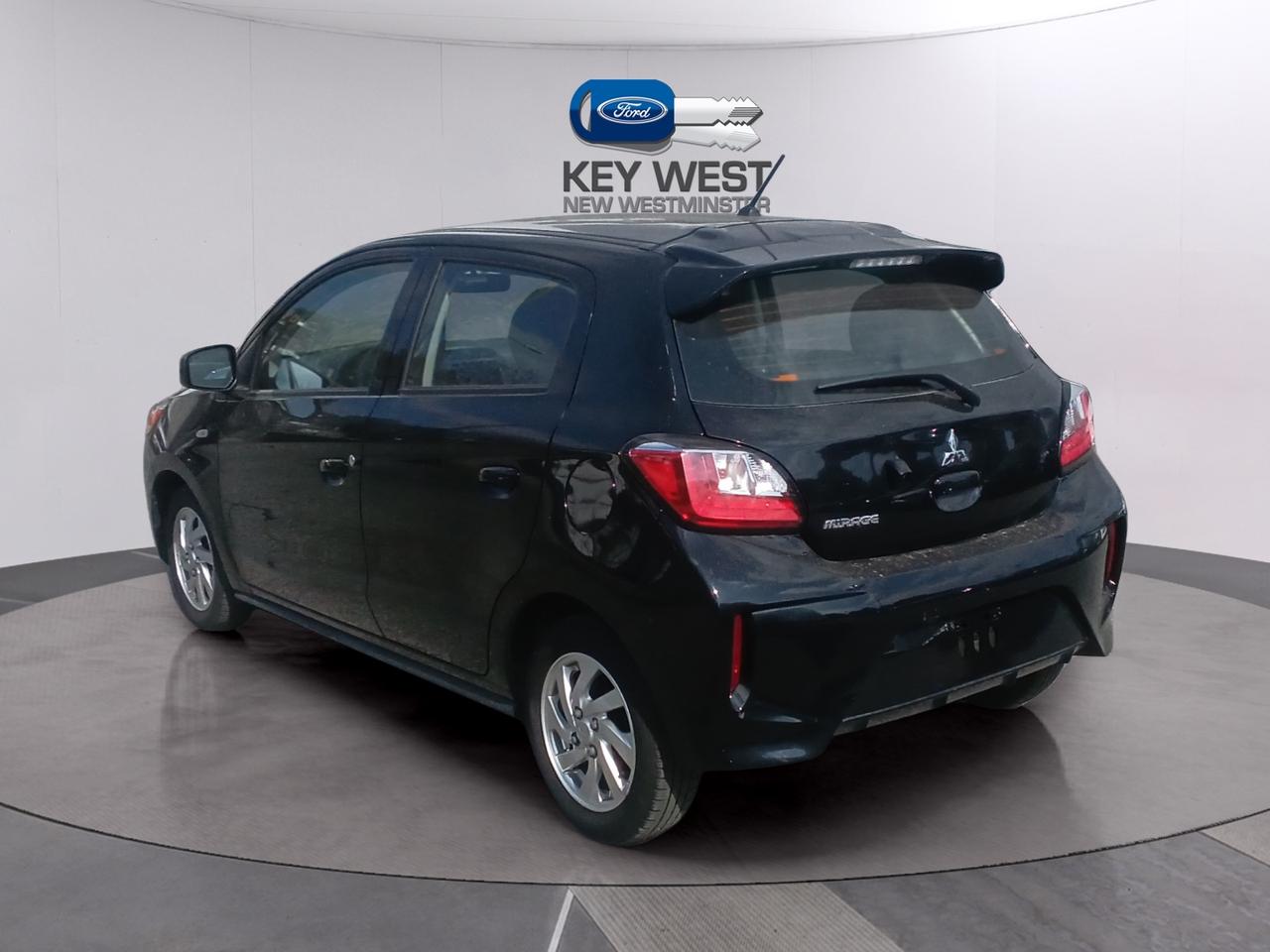2024 Mitsubishi Mirage ES Photo2