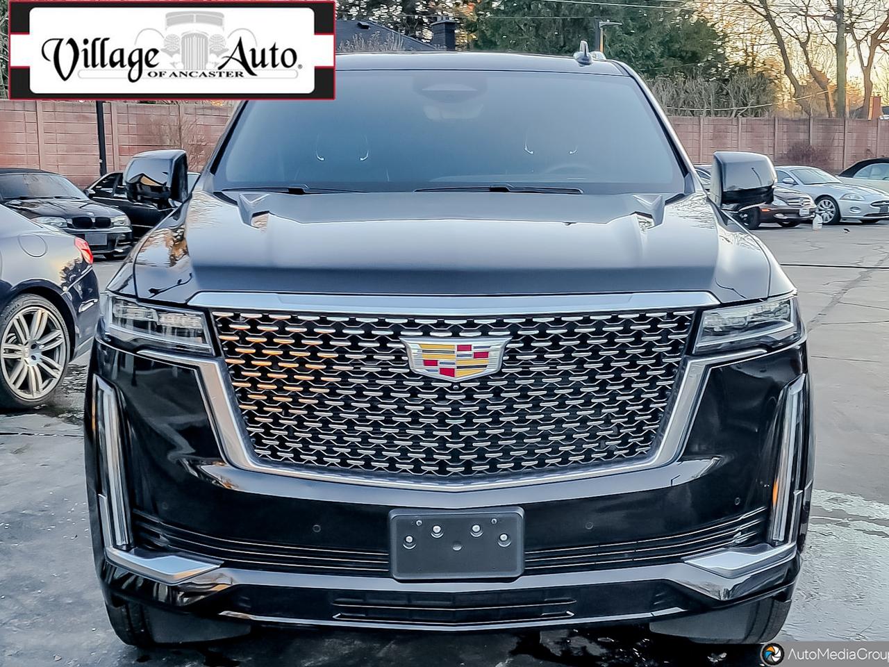2024 Cadillac Escalade 4WD 4dr Premium Luxury Photo