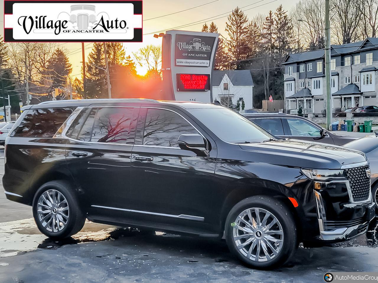 2024 Cadillac Escalade 4WD 4dr Premium Luxury Photo