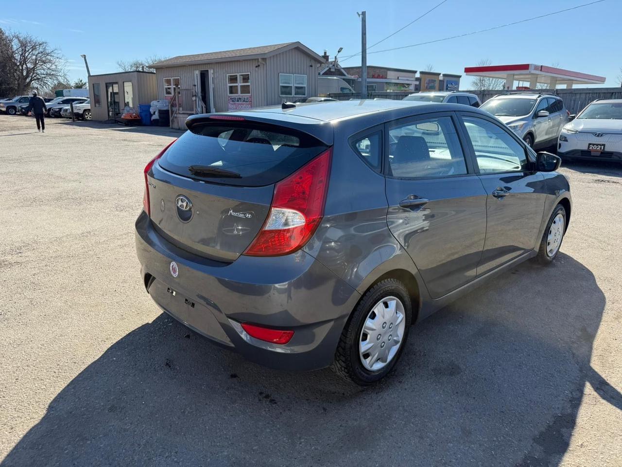 2013 Hyundai Accent GL, WELL MAINTAINED, ONLY 88KMS, CERTIFIED Photo