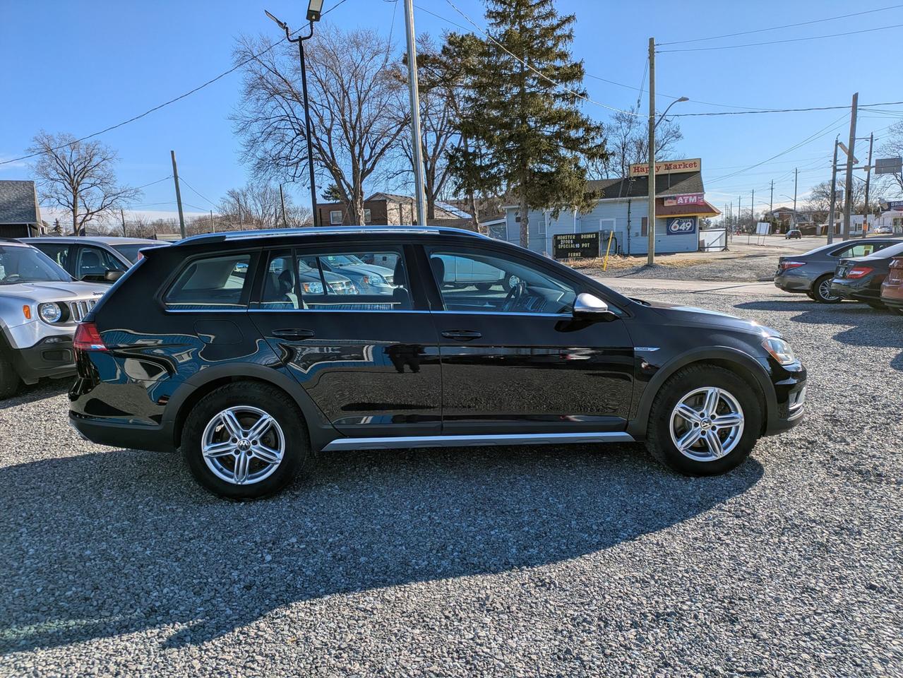 2017 Volkswagen Golf Alltrack 4dr Wgn Photo