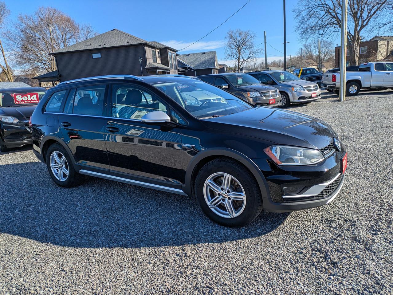 2017 Volkswagen Golf Alltrack 4dr Wgn Photo