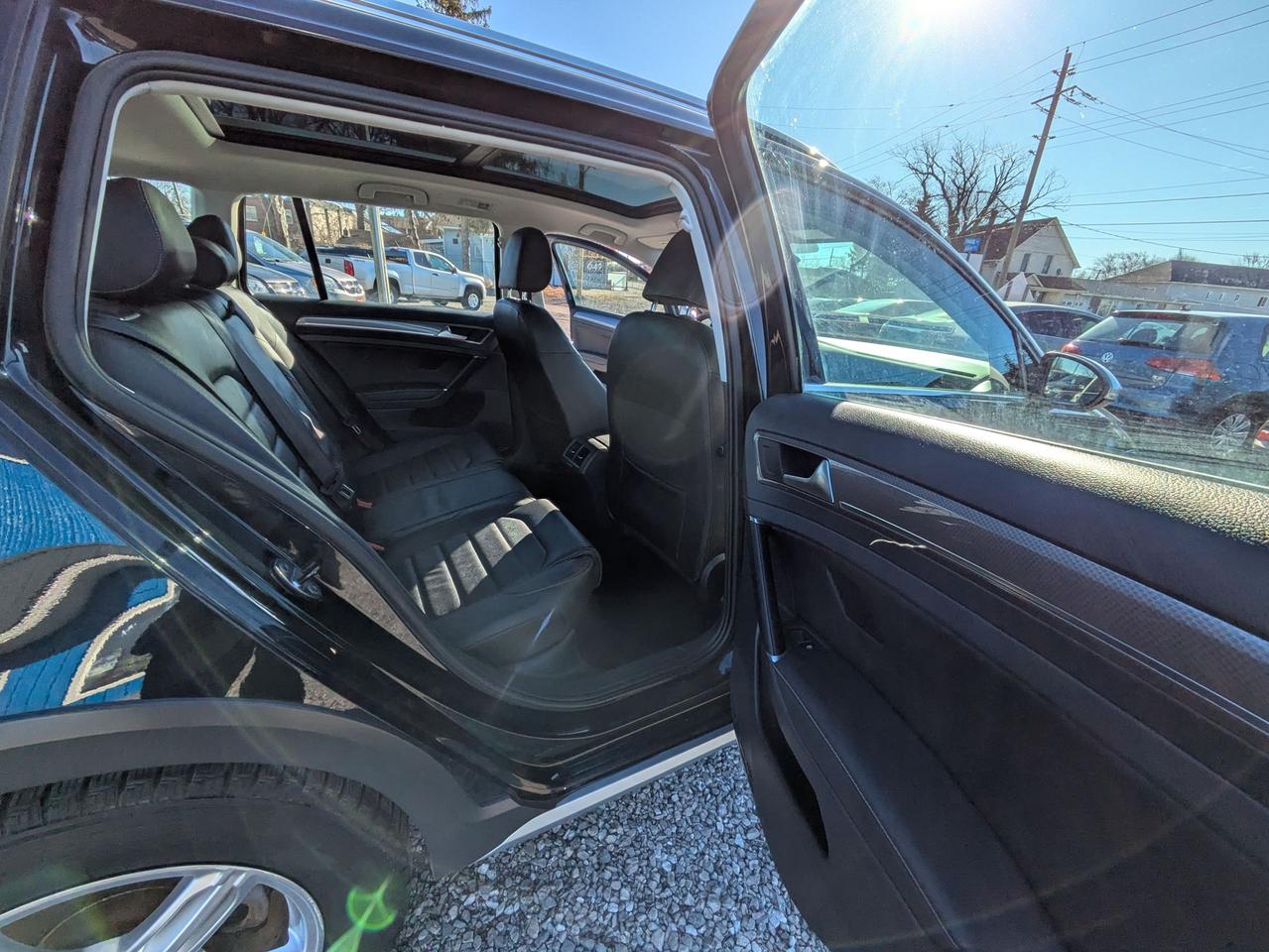 2017 Volkswagen Golf Alltrack 4dr Wgn Photo