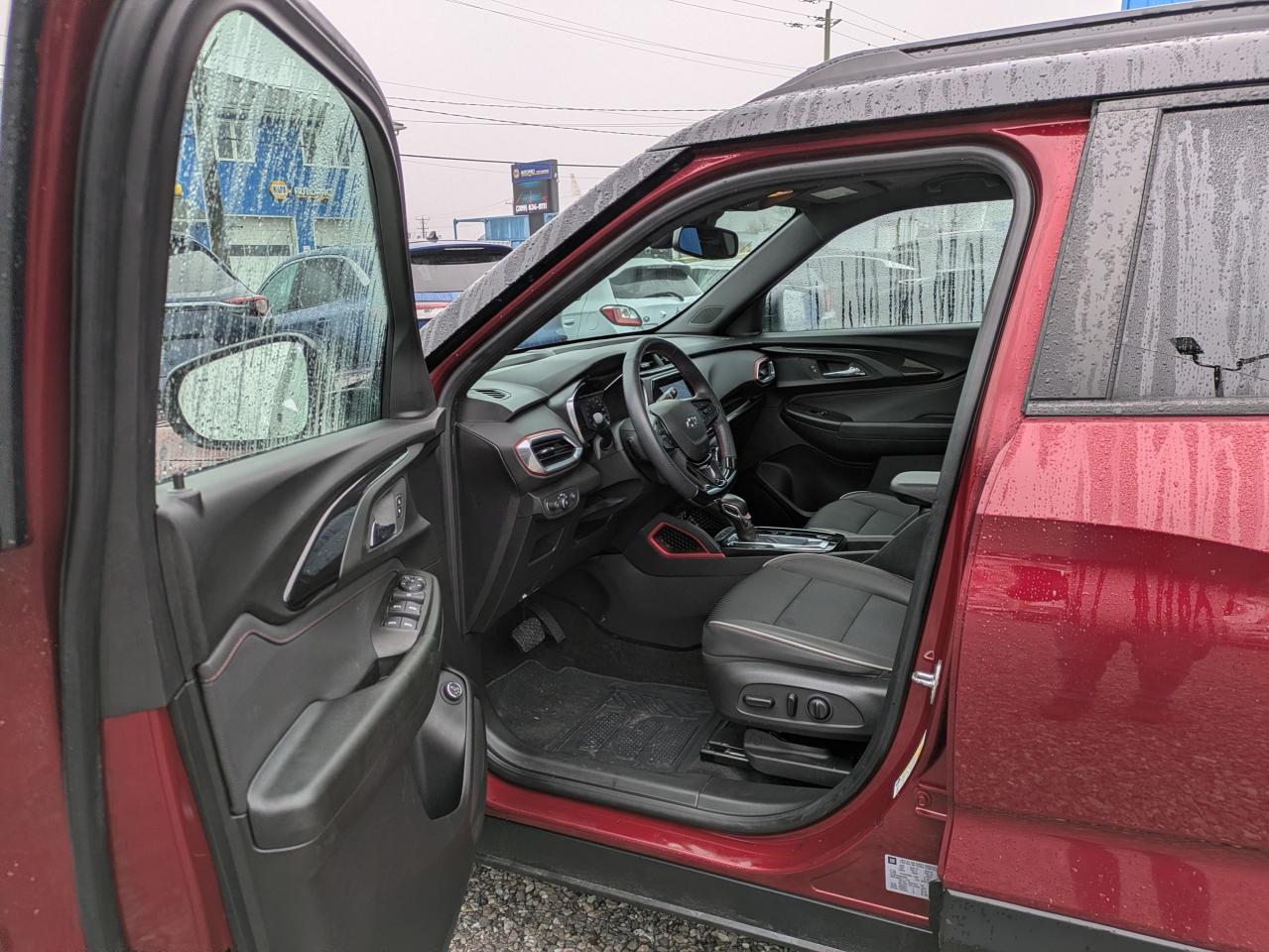 2022 Chevrolet TrailBlazer AWD 4dr RS Photo