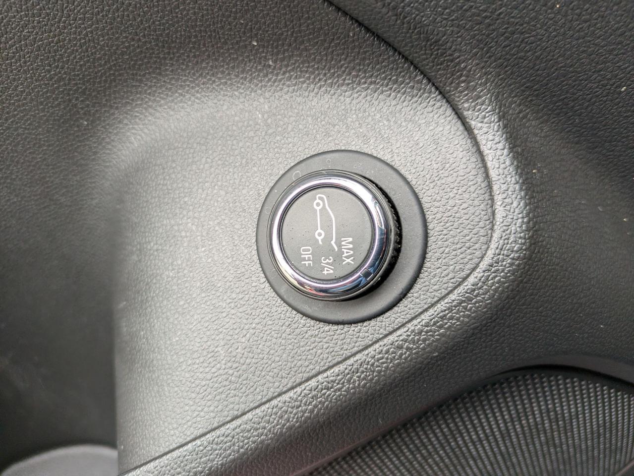 2022 Chevrolet TrailBlazer AWD 4dr RS Photo