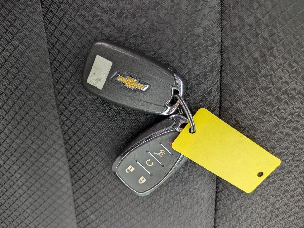 2022 Chevrolet TrailBlazer AWD 4dr RS Photo