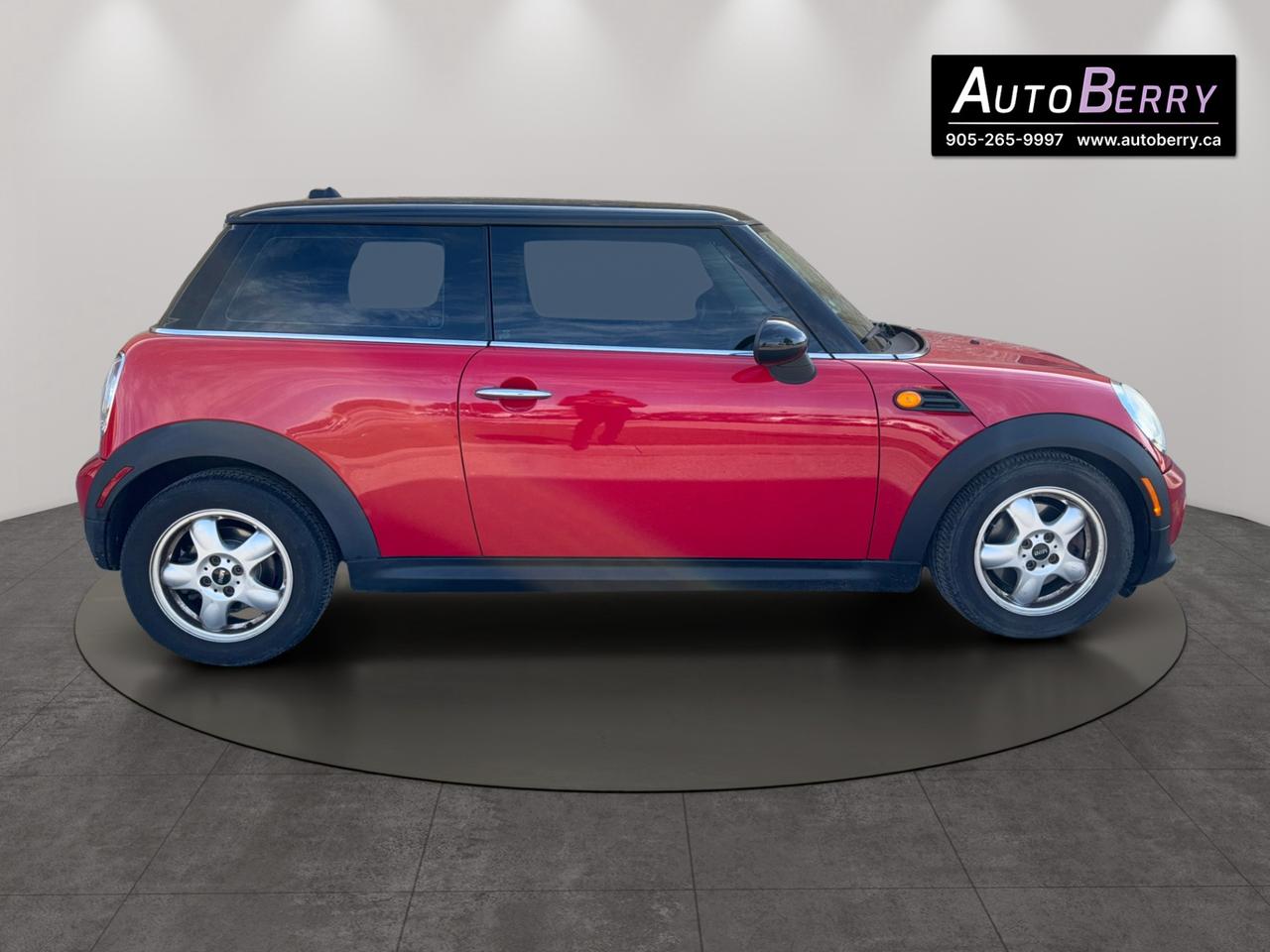 2011 MINI Cooper Hardtop 2dr Cpe Classic Photo