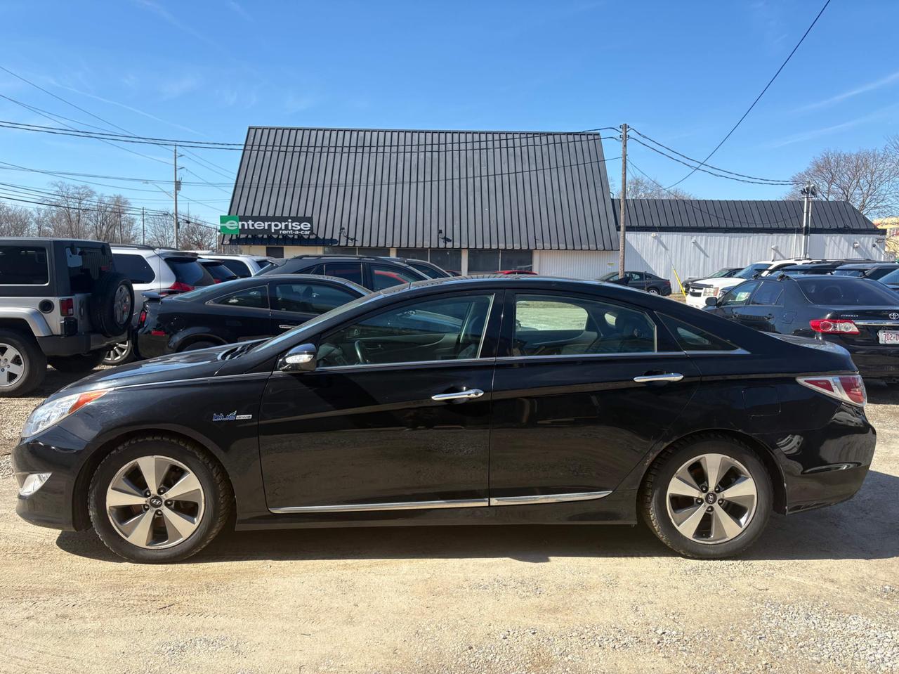 2011 Hyundai Sonata Hybrid with Safety and Warranty, Financing Available Photo
