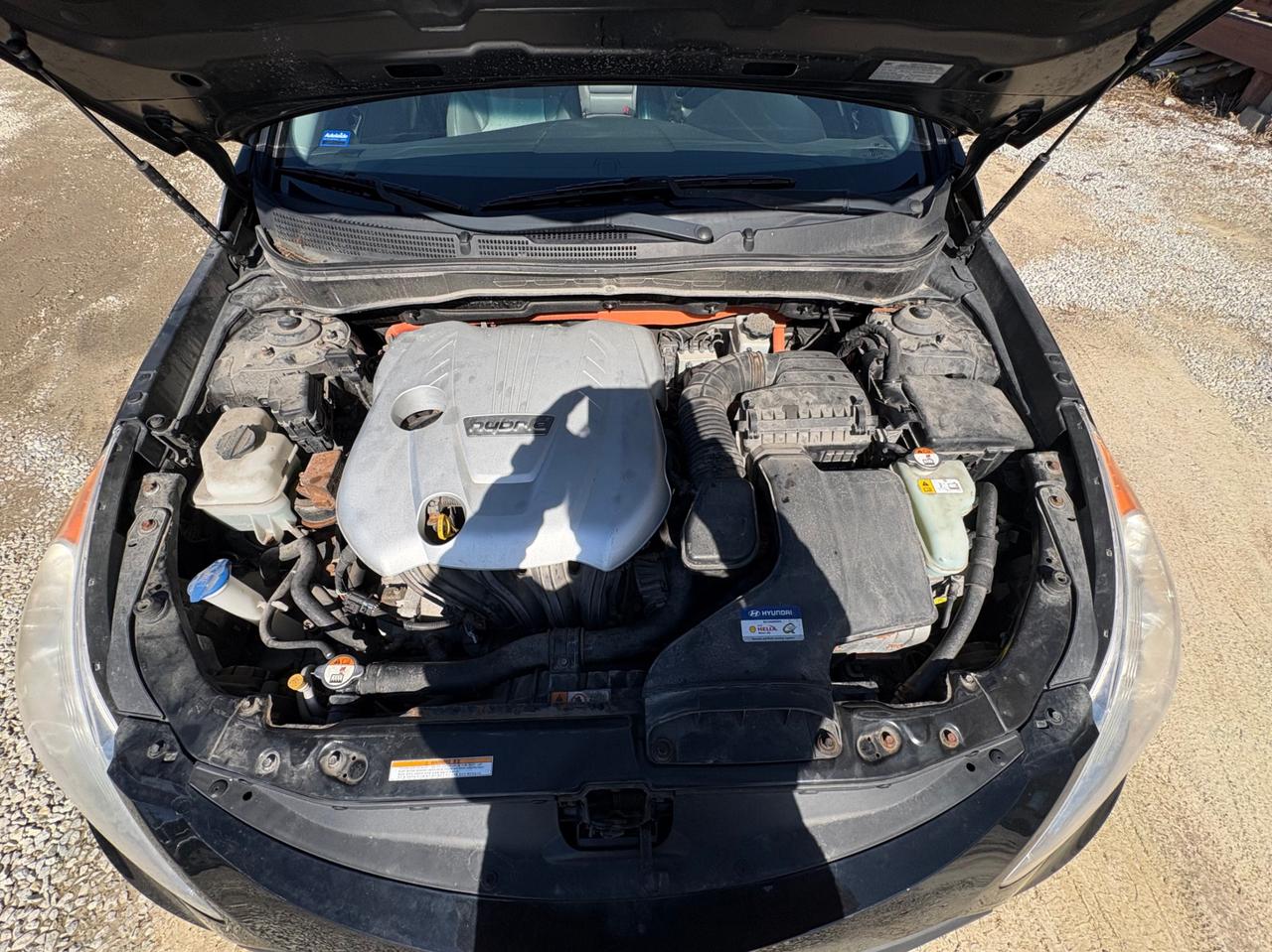 2011 Hyundai Sonata Hybrid with Safety and Warranty, Financing Available Photo