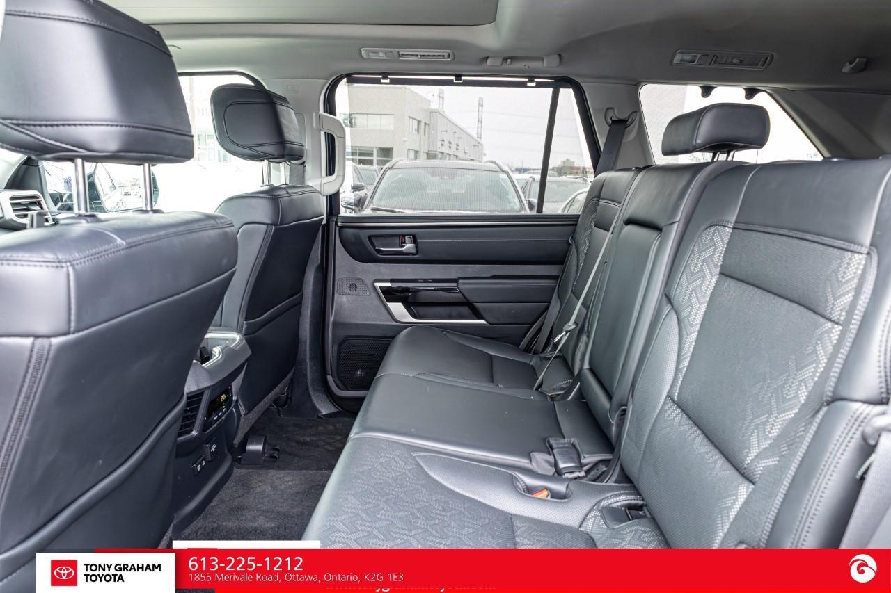 2023 Toyota Sequoia Limited Photo