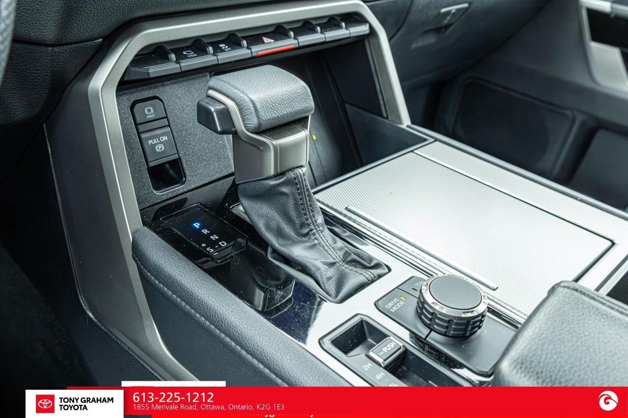 2023 Toyota Sequoia Limited Photo