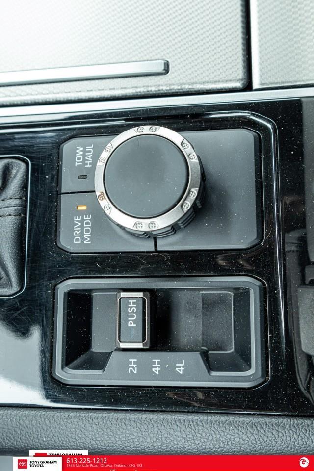 2023 Toyota Sequoia Limited Photo