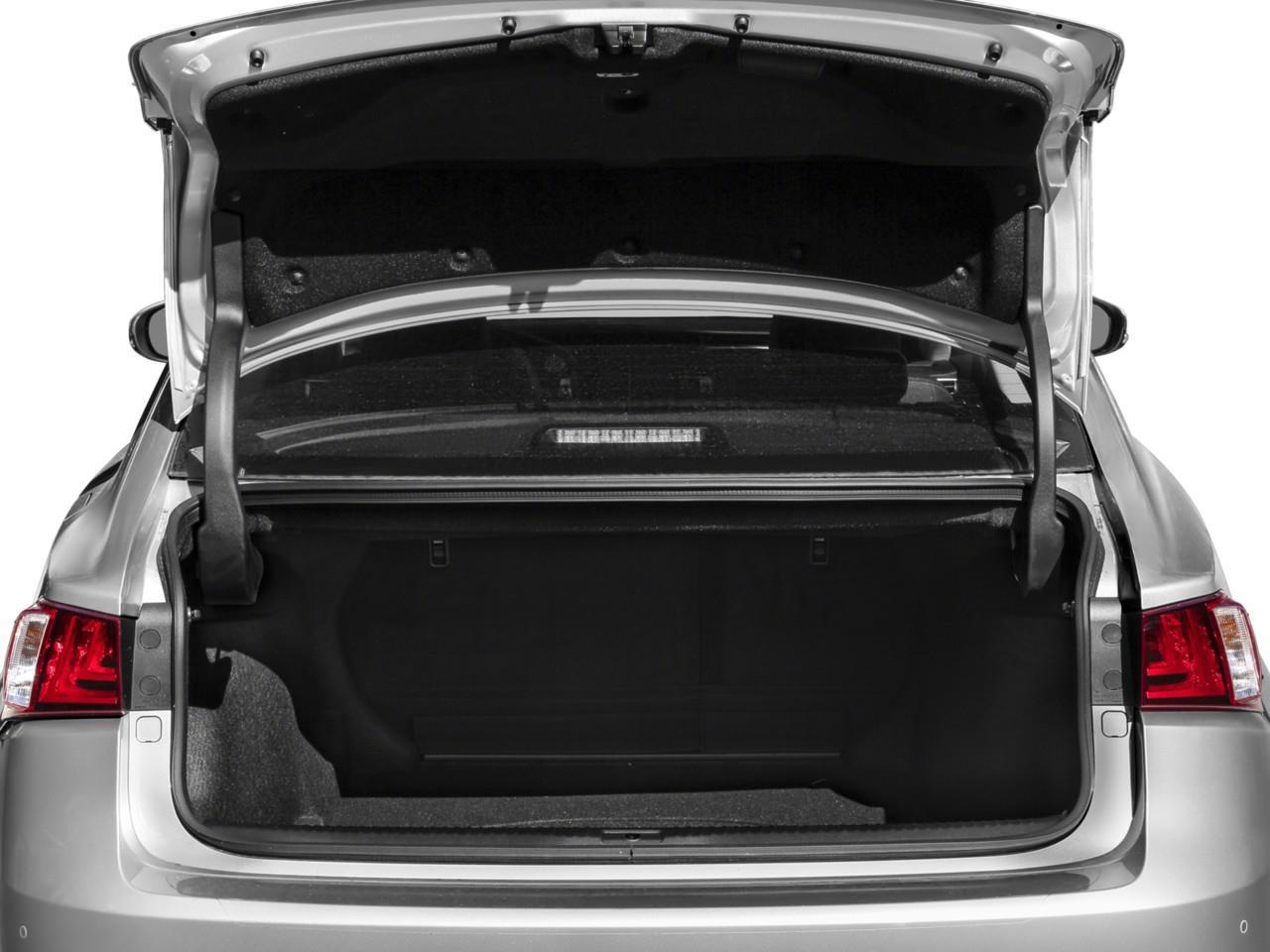 2016 Lexus IS 350  Photo