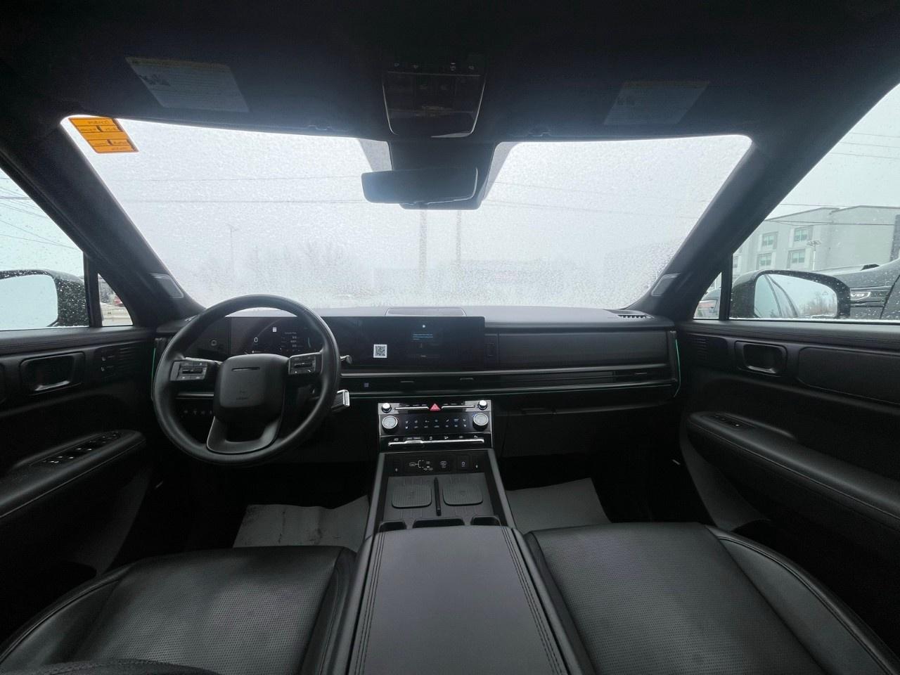 2024 Hyundai Santa Fe ULTIMATE CALLIGRAPHY AWD Photo