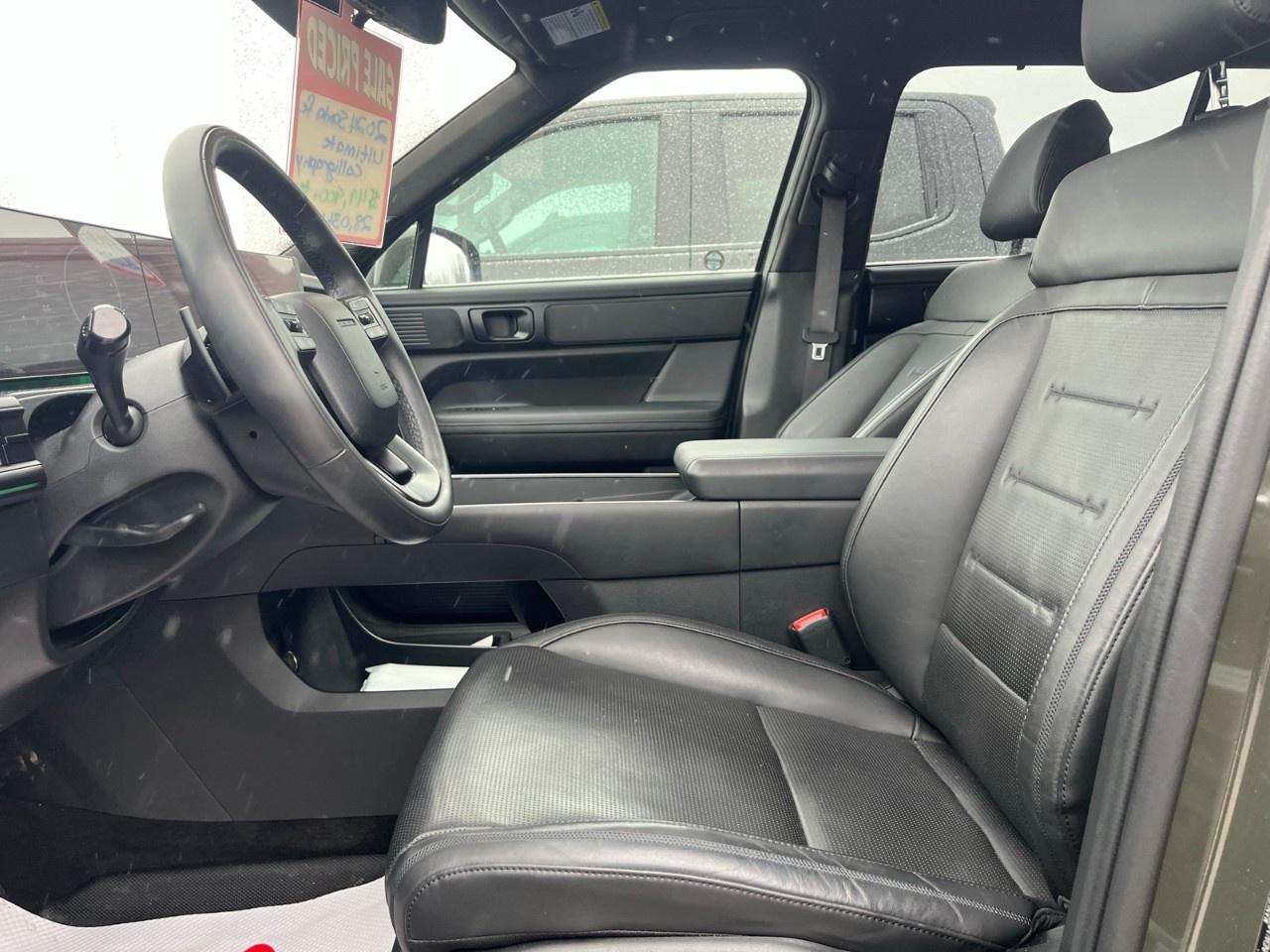 2024 Hyundai Santa Fe ULTIMATE CALLIGRAPHY AWD Photo