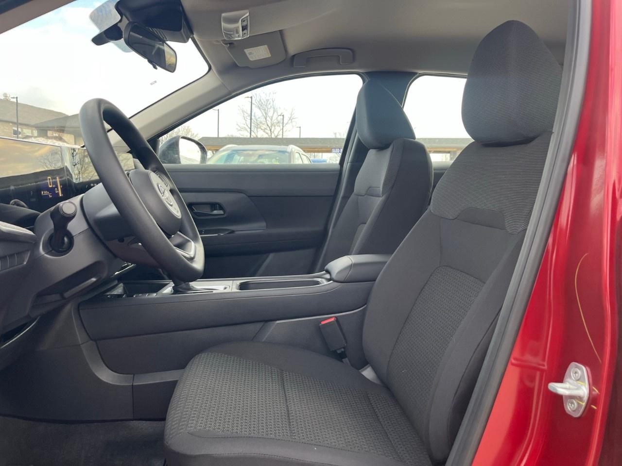 2026 Nissan Kicks S AWD Photo