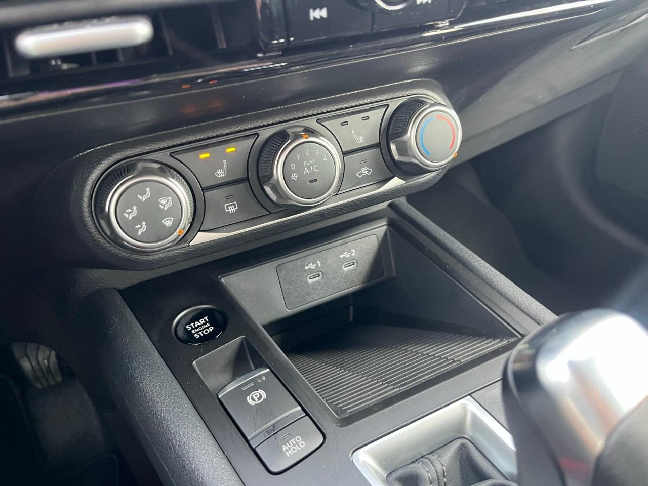 2026 Nissan Kicks S AWD Photo