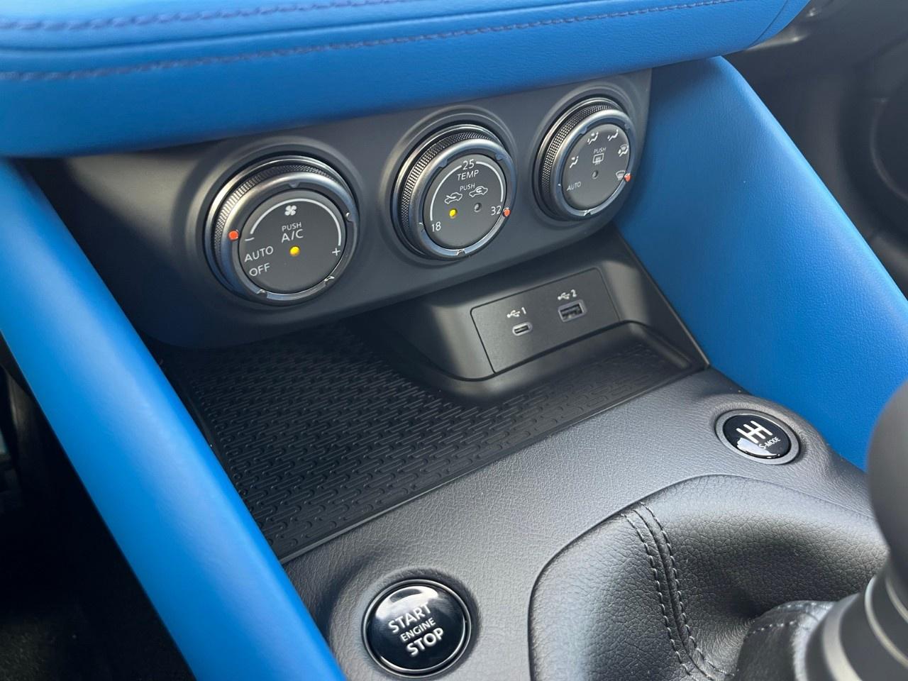 2026 Nissan 370Z Performance Manual Photo