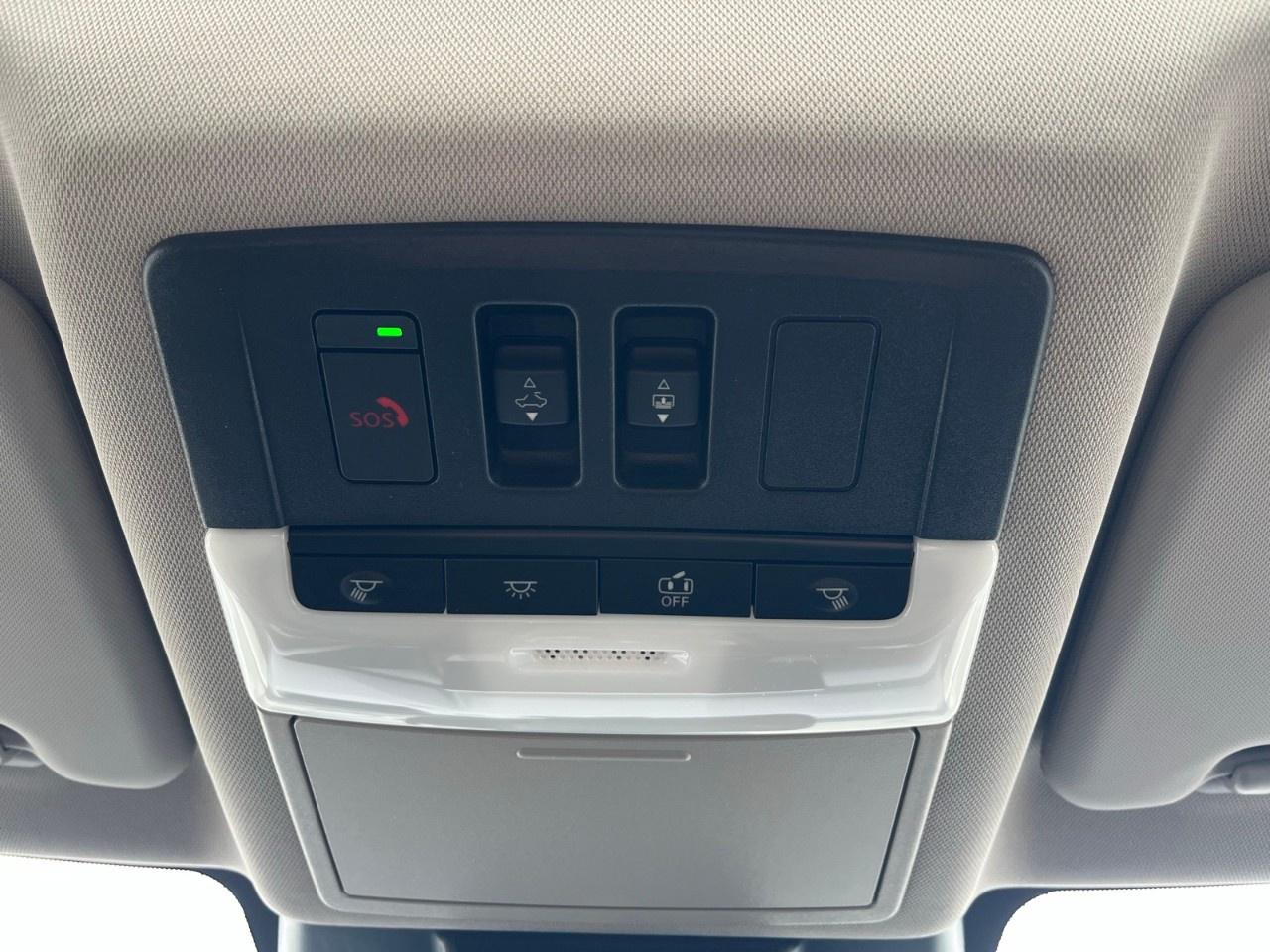 2026 Nissan Rogue AWD Platinum Photo