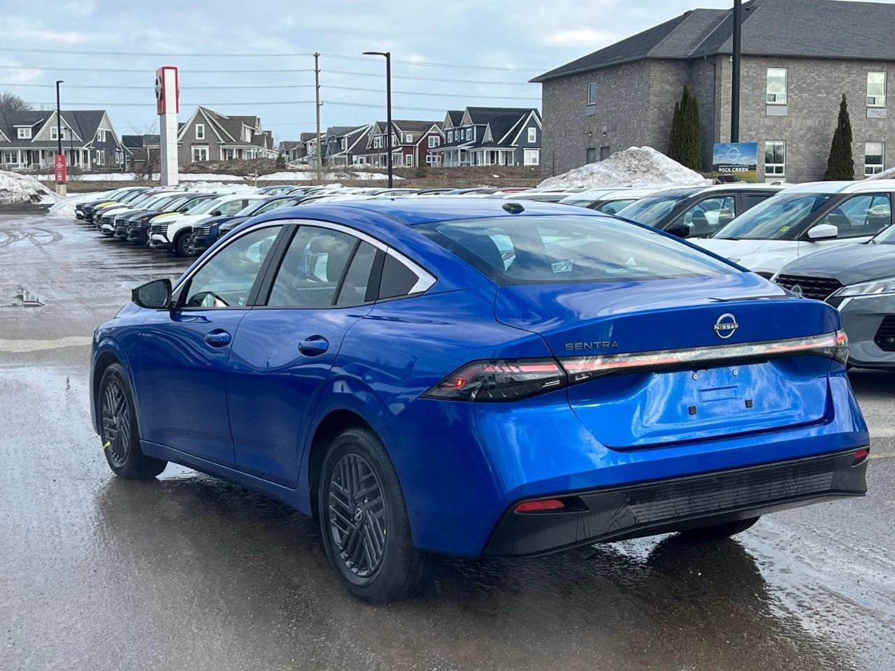 2026 Nissan Sentra SV SEDAN Photo