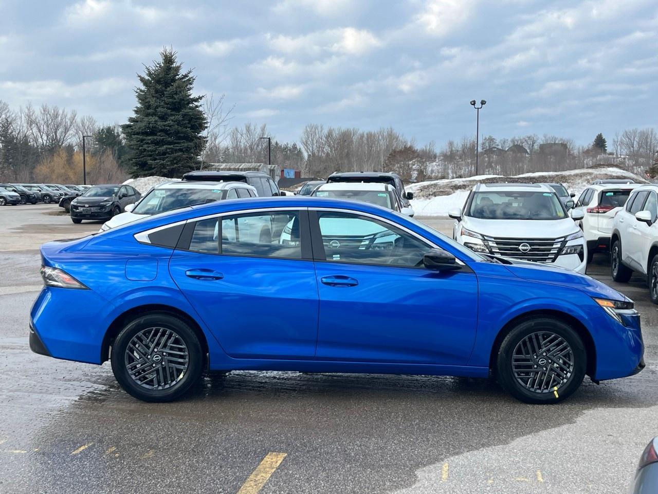 2026 Nissan Sentra SV SEDAN Photo