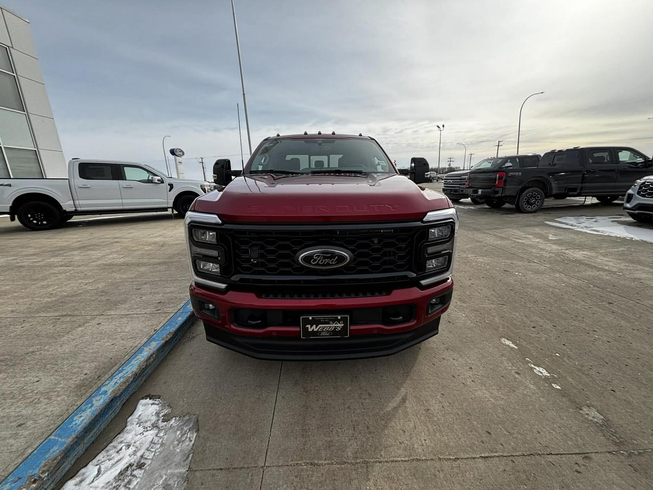 2026 Ford F-350 Super Duty SRW LARIAT 4WD CREW CAB 6.75' BOX Photo1