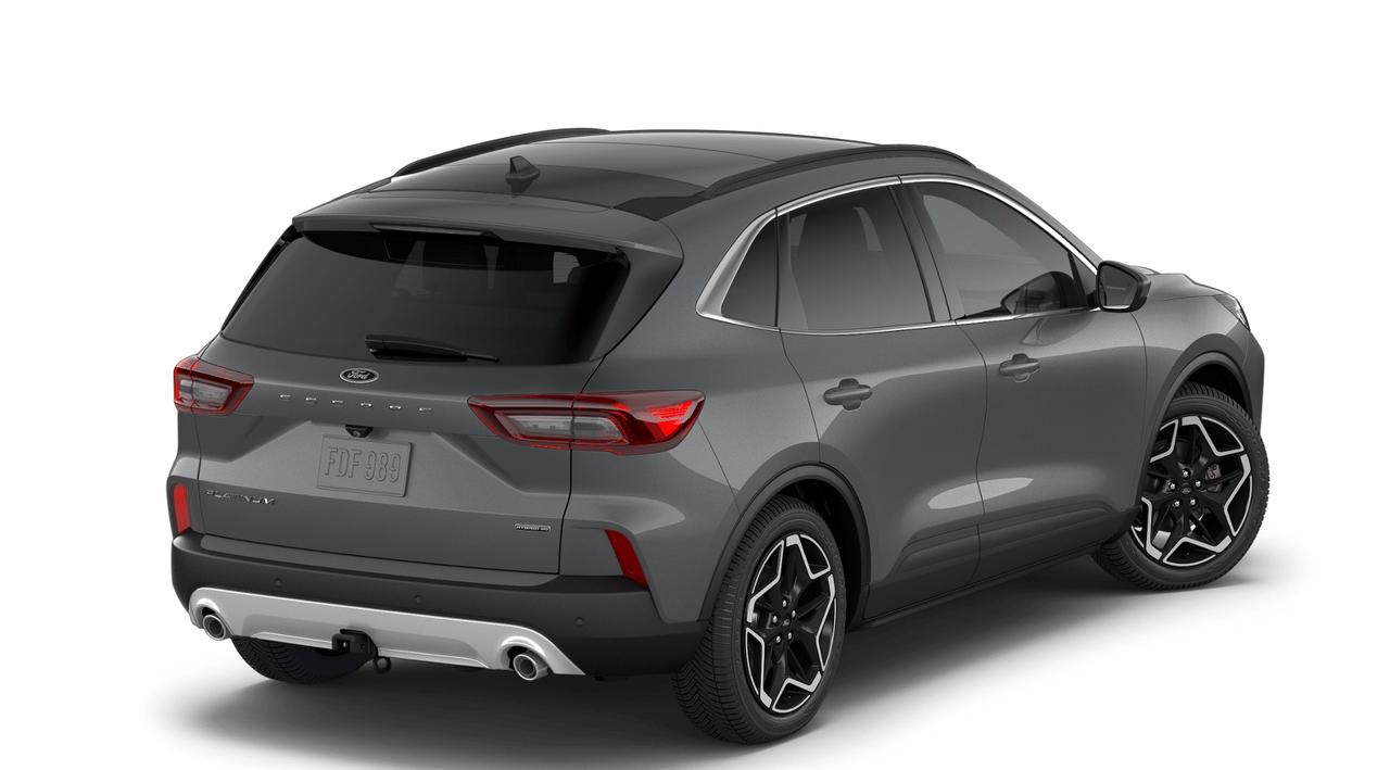2026 Ford Escape Platinum Photo2